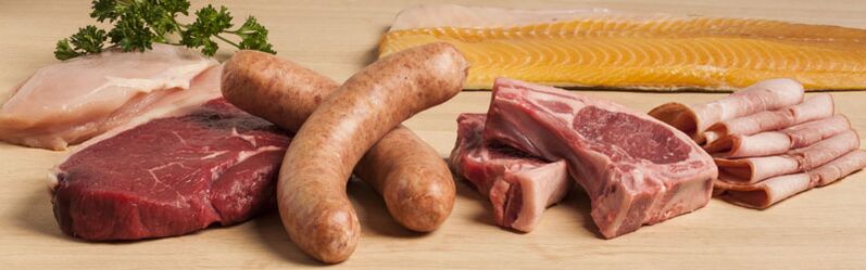 Alcuni tipi di carne e pesce dovrebbero essere esclusi dalla dieta se si soffre di cistite.